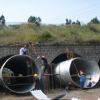 四川桥涵钢波纹管 隧道加固钢波纹板 厂家镀锌金属波纹管涵