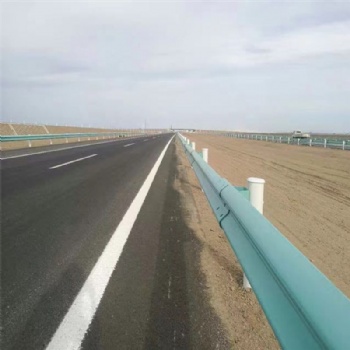 厂家贵州科阳波形护栏、防撞护栏、公路护栏供应四川青川凉水镇