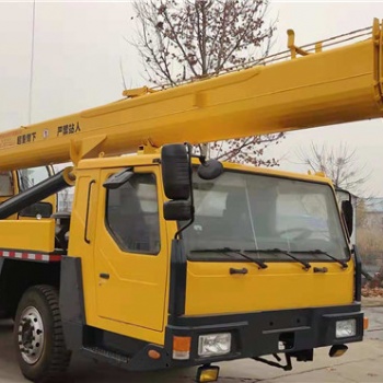 2019款20吨吊车