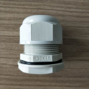 台湾AVC全冠M36防水接头IP68尼龙防水接头M36密封连接器尼龙保护套