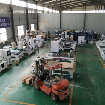 供应天津的数控开料机工厂价格？天津木工开料雕刻机价格