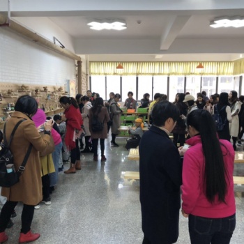昆明云南大学滇池学院干部综合能力