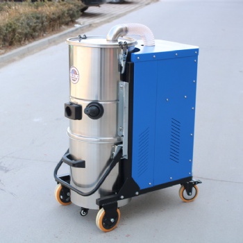 山东博硕电瓶式手动振尘中型工业吸尘器BM70-2