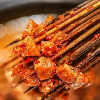 小郡肝底料批发，成都小郡肝串串底料厂家