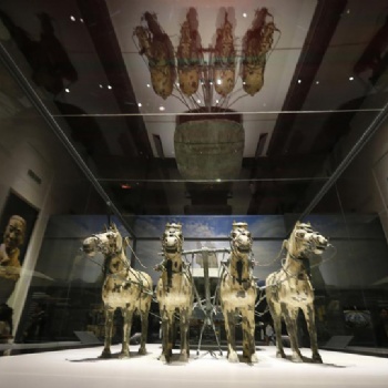 华夏文明--“秦兵马俑展”*次在泰国展览展示