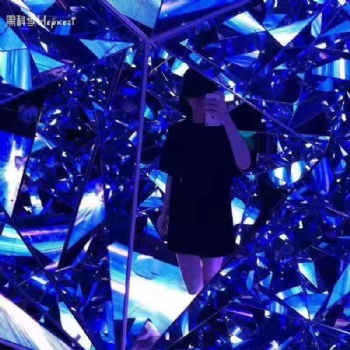 镜花宫失恋馆烟雾泡泡树钻石隧道厂家定制制作制造厂家