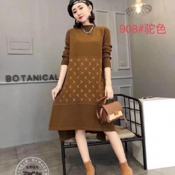 四川淘衣岛，芝麻e柜女装批发加盟，品牌女装联营