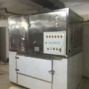 思诺威尔1吨颗粒方冰机