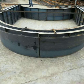 盛达建材大量加工水利护坡模具