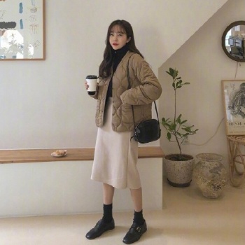 元气满满的少女感秋冬温暖穿搭