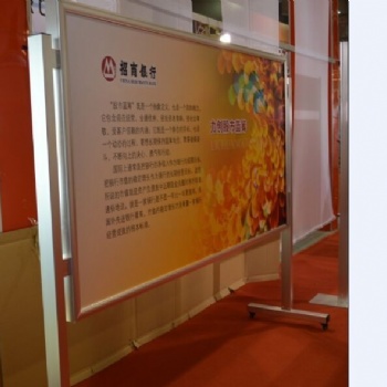 铝合金宣传栏不会生锈