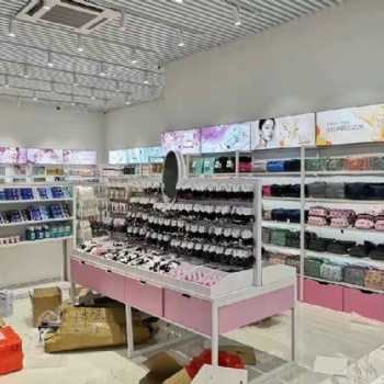 石嘴山市橱窗道具供应商 2020尚式货架定制 名创饰品货架
