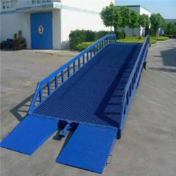 登车桥物流集装箱货柜装卸平台叉车辅助搬运登车桥