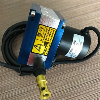 拉绳位移传感器在测量时的灵敏度及各项参数