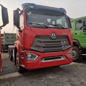 新款豪瀚国六N7G牵引车440马力配置报价