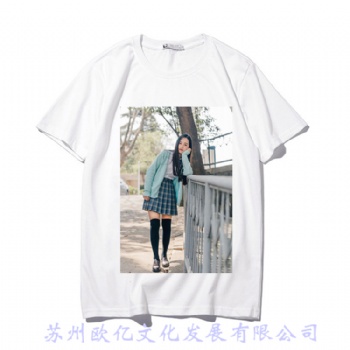 广告衫上印字的机器印照片图案的设备现场T恤印照片机器设备技术学习