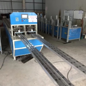 江苏一次成型机冲切90度角 器圆管冲孔机槽钢角铁下料