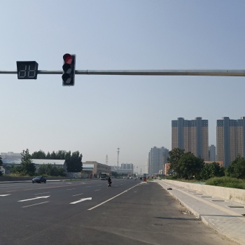 监控杆，标志杆，八角杆，红绿灯杆，保定滕坤生产厂家