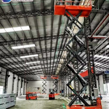 南宁升降机/登高车/高空作业车出租 安装维修找升降