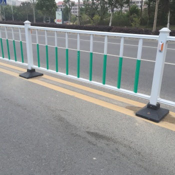 锌钢道路市政护栏 道路波形护栏