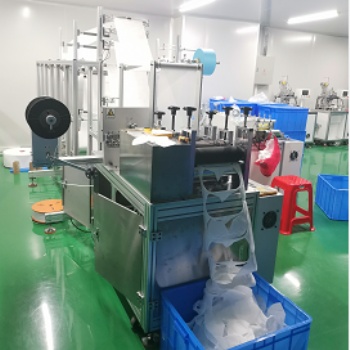 KN95半自动口罩裁片机