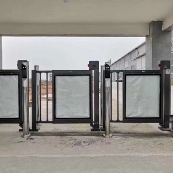 城阳小区广告门安装城阳小区自动栅栏门安装小区智能道闸