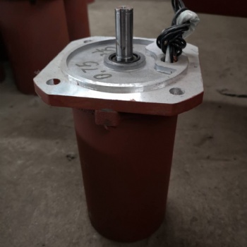 YBDF2 -223-4 0.75 KW 机械设备电机