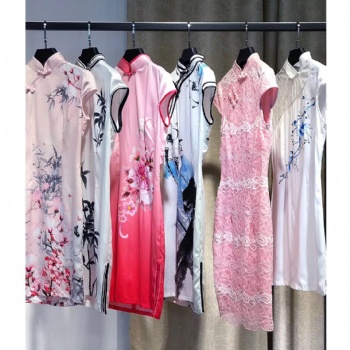 直播源 品牌折扣店女装品牌