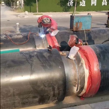 预制直埋聚氨酯发泡保温管厂家