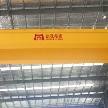 QD双梁吊钩桥式起重机厂家