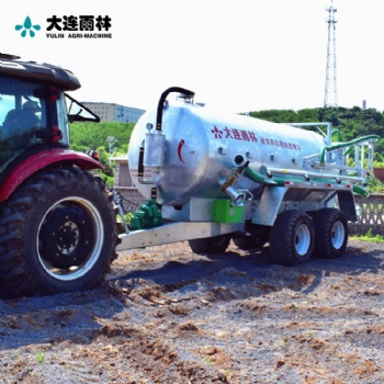大连雨林12立方人畜尿液撒肥机 沼液撒粪车 厩液撒粪机