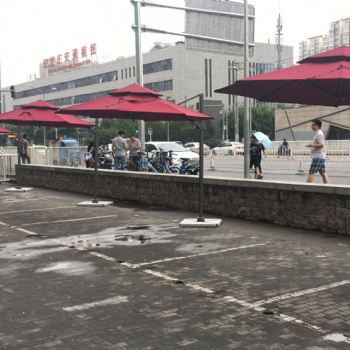 北京遮阳伞租赁 警戒线租赁 庆典桌椅租赁 物料95新