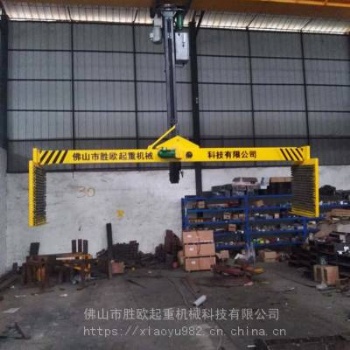 建筑器材仓库吊机、铝材仓库吊机、水泥制造仓库吊机、化工材料制造仓库吊机、钢板材料制造