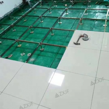 众鑫防静电地板品牌，全钢陶瓷防静电地板使用寿命长耐用