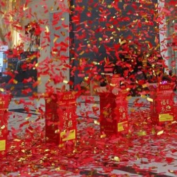 吾研六色电子礼花为什么这么受市场青睐，生意火爆