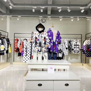 北京专柜品牌瑞塔RUITA时尚潮流90白鸭绒羽绒服 品牌折扣女装库存尾货打包批发