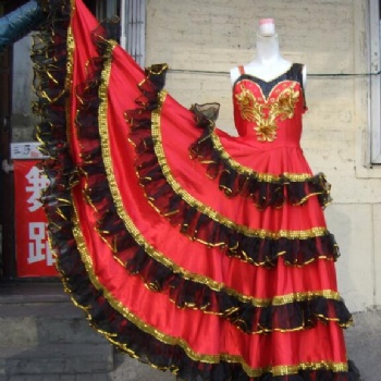 哈尔滨雪中舞X1出租红军服开场舞服装宫廷服皇上服藏族服古装服年会演出服