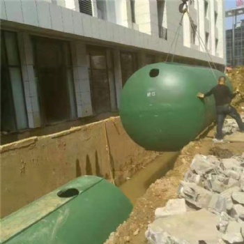 山东环保型玻璃钢整体化粪池欢迎你