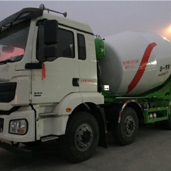 陕汽德龙四轴轻量化15方混凝土搅拌车