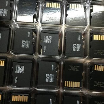 回收各种内存卡,U盘半成品,黑胶体,cf卡,硬盘等电子产品