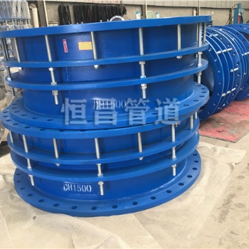 成都双法兰传力式套筒伸缩节DN125mm生产的全过程