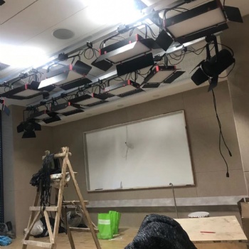 融媒体虚拟演播LED灯光搭建
