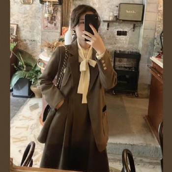 香云纱21夏高端连衣裙 杭州四季青女装尾货批发 直播大码女装进货渠道