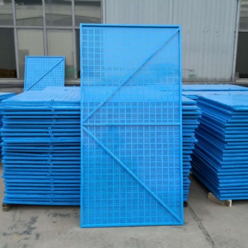 工厂现货爬架网，建筑工地外围网，建筑工地防护网，工地框架圆孔围挡