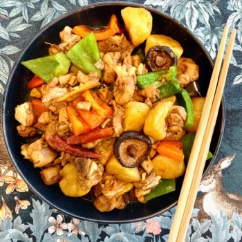 餐饮投资黄焖鸡加盟注意事项