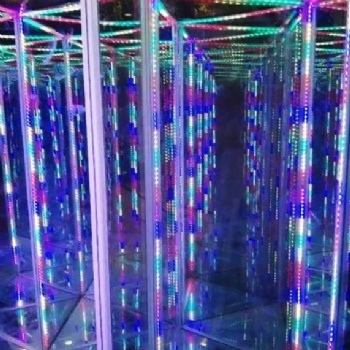 室内外迷宫镜宫凡蒂洛定制新型镜子迷宫 3D
