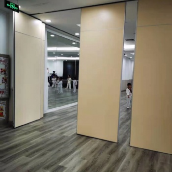 酒店饭店活动隔断I大型展厅博物馆可移动展板I会议室隔音隔断源头生产厂家**