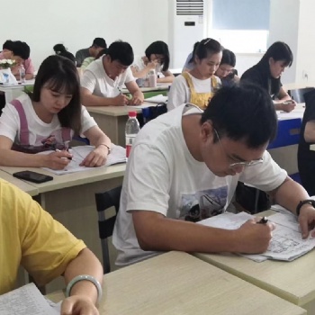 成都资料员培训学多久