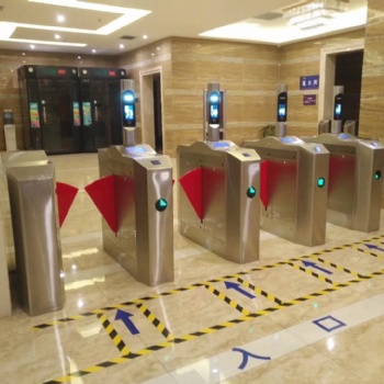 景区票务管理系统、小区摆闸、景区三棍闸