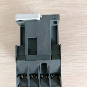 施耐德LC1N0810M5N接触器